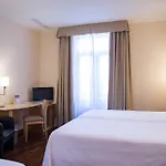 فندق إنغلاتيرا 3*
