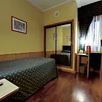 فندق إنغلاتيرا 3*