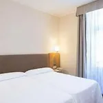 إنغلاتيرا فندق