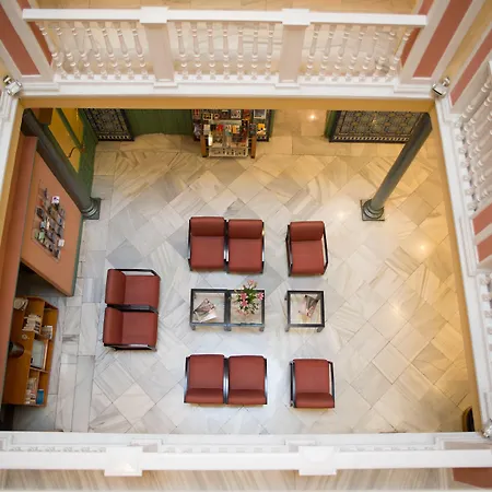 イングラテラ ホテル グラナダ