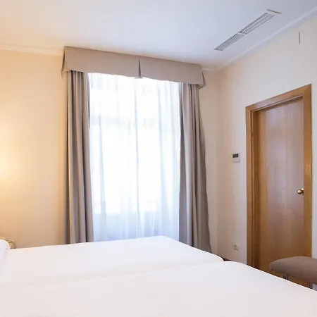 Hotel Inglaterra 3*