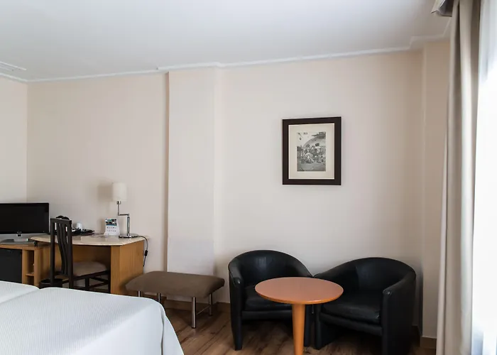 호텔 잉글라테라 3*