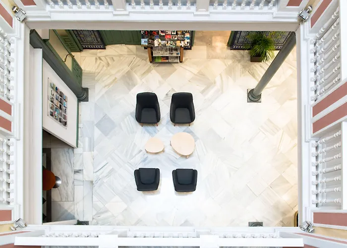 잉글라테라 3* 그라나다