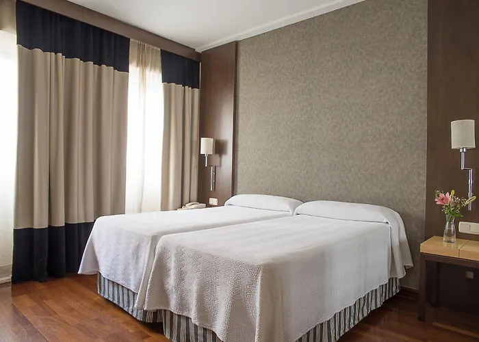 잉글라테라 3* 그라나다